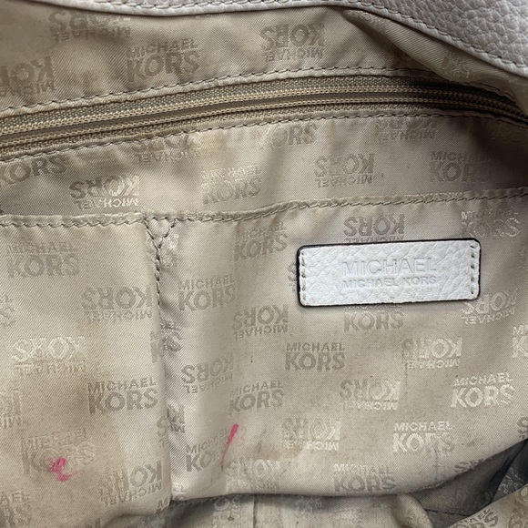 Michael Michael Kors Bone Color Pebble Leather Hobo Bag LP4256 - Picture 10 of 14